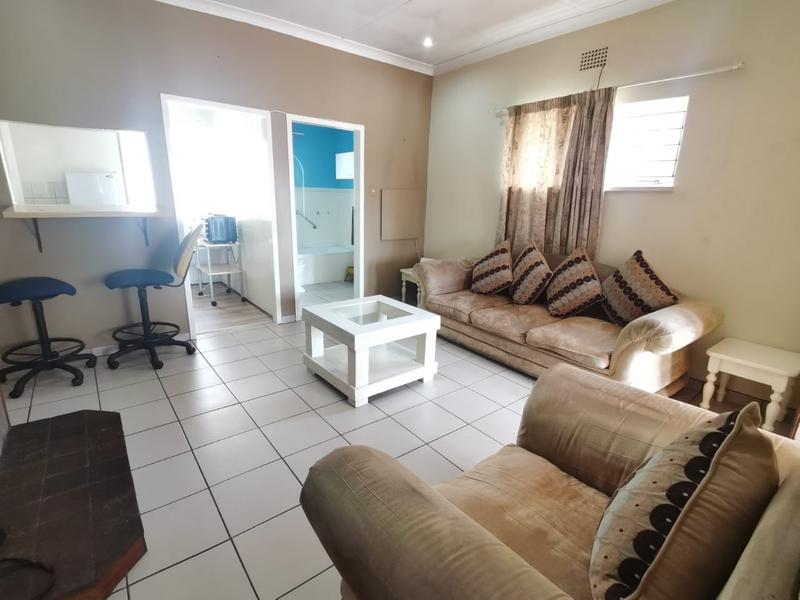 To Let 1 Bedroom Property for Rent in Edenvale Gauteng