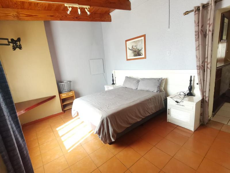 To Let 1 Bedroom Property for Rent in Edenvale Gauteng