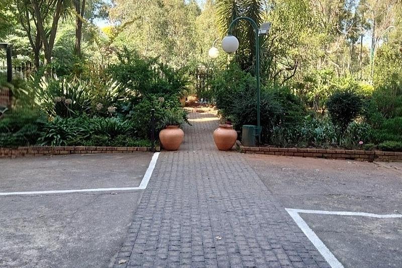 1 Bedroom Property for Sale in Bedford Gardens Gauteng