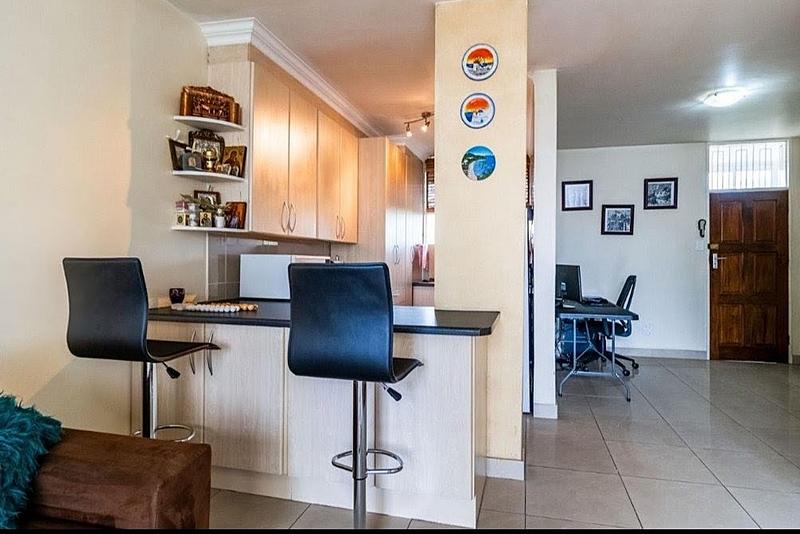 1 Bedroom Property for Sale in Bedford Gardens Gauteng