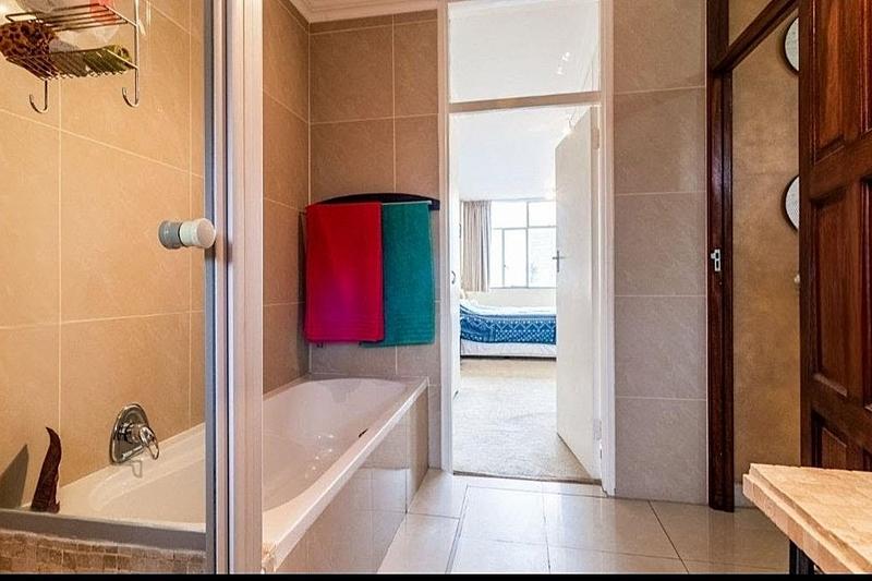 1 Bedroom Property for Sale in Bedford Gardens Gauteng