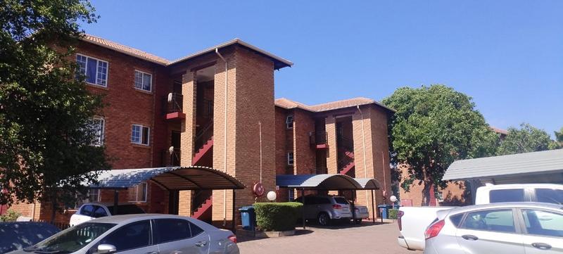 2 Bedroom Property for Sale in Annlin-wes Gauteng