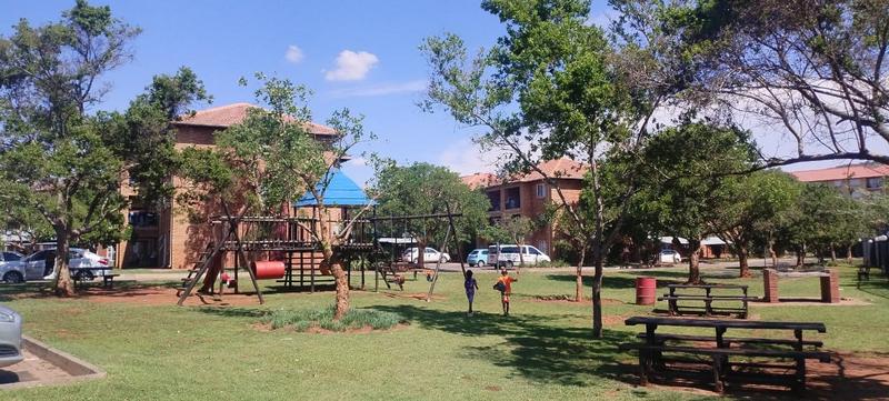 2 Bedroom Property for Sale in Annlin-wes Gauteng