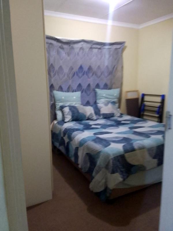 2 Bedroom Property for Sale in Annlin-wes Gauteng