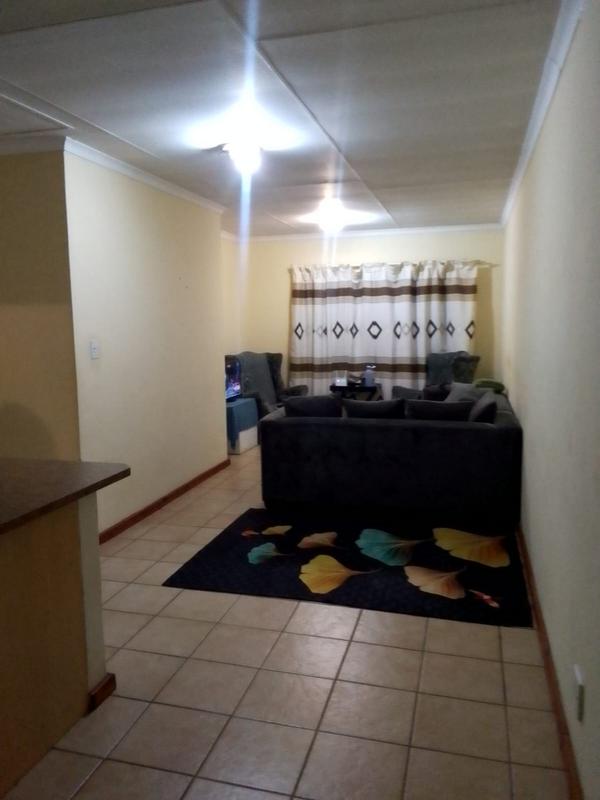 2 Bedroom Property for Sale in Annlin-wes Gauteng