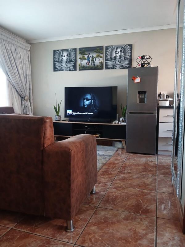 2 Bedroom Property for Sale in Sebokeng Zone 17 Gauteng