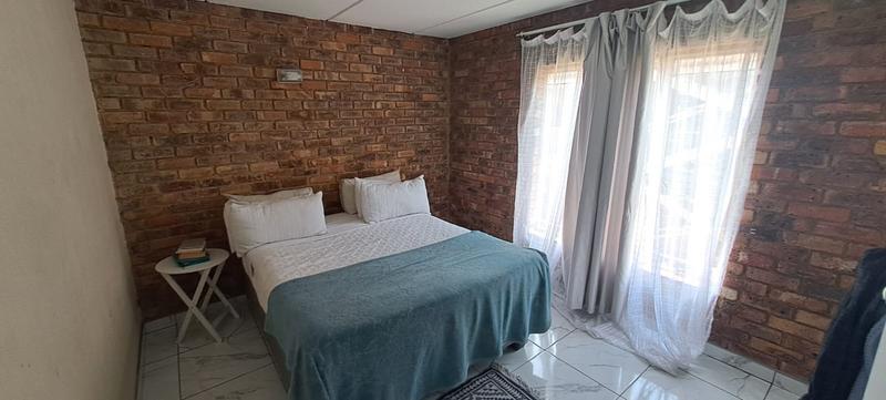 2 Bedroom Property for Sale in Elspark Gauteng