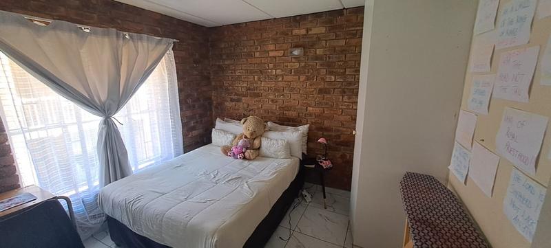 2 Bedroom Property for Sale in Elspark Gauteng