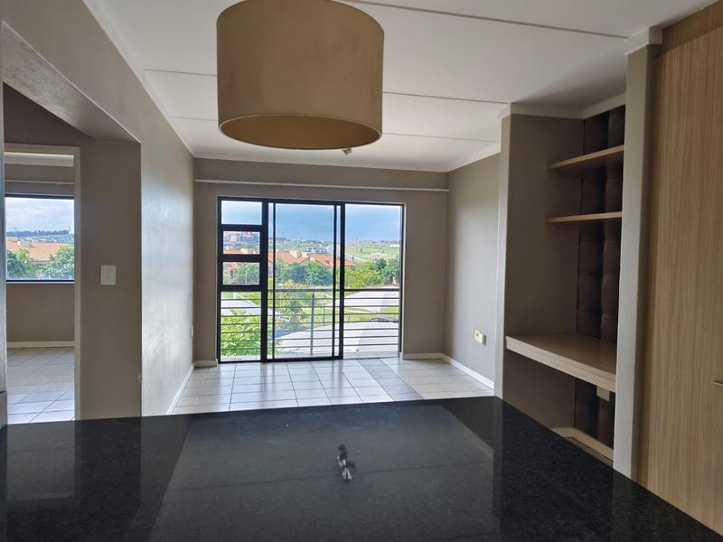 2 Bedroom Property for Sale in The Paddocks Gauteng