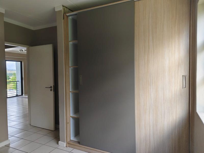 2 Bedroom Property for Sale in The Paddocks Gauteng