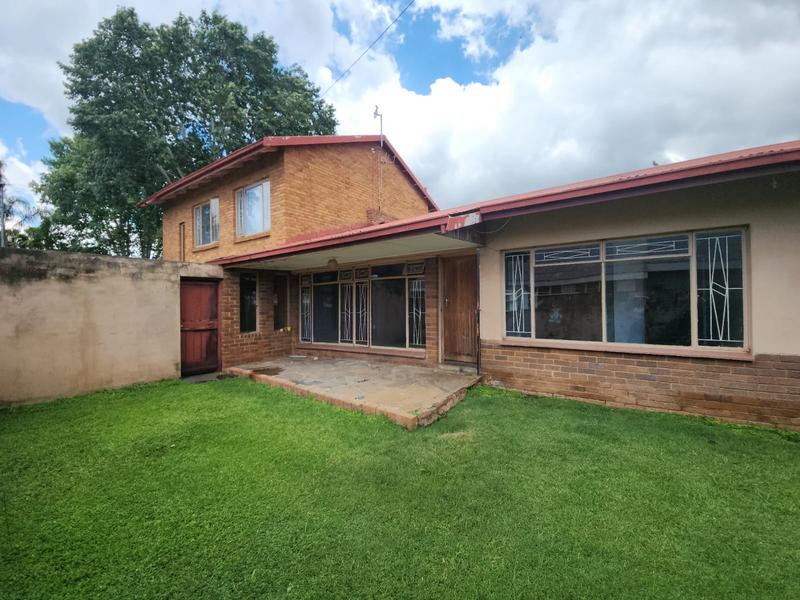 7 Bedroom Property for Sale in Rietfontein Gauteng