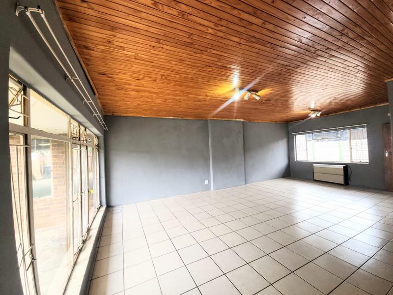 7 Bedroom Property for Sale in Rietfontein Gauteng