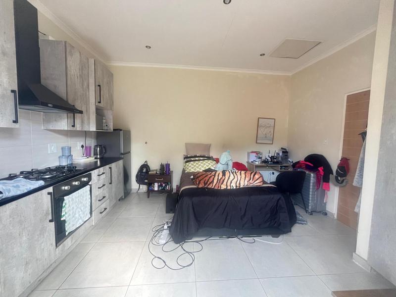 To Let 1 Bedroom Property for Rent in Brooklyn Gauteng
