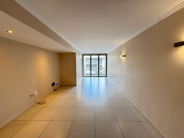 To Let 2 Bedroom Property for Rent in Sandhurst Gauteng