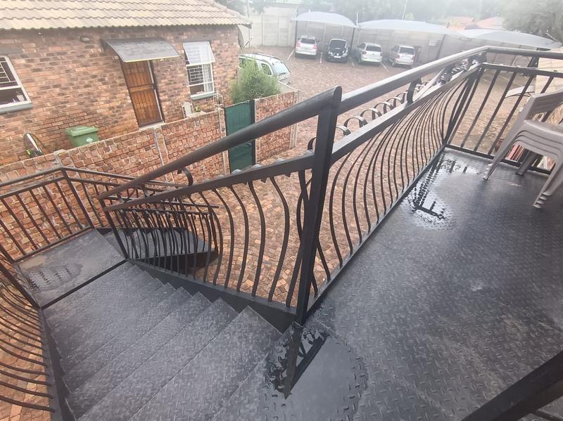 To Let 2 Bedroom Property for Rent in Casseldale Gauteng