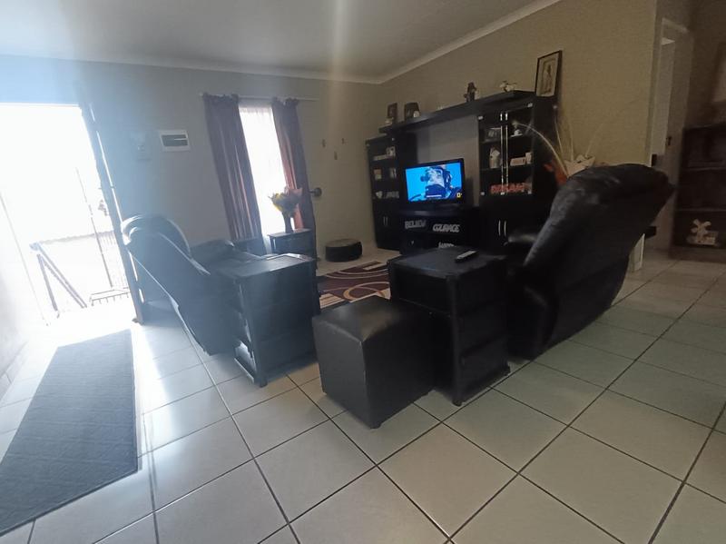 To Let 2 Bedroom Property for Rent in Casseldale Gauteng