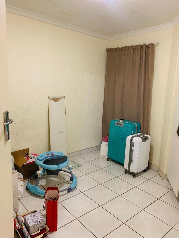 To Let 2 Bedroom Property for Rent in Vorna Valley Gauteng