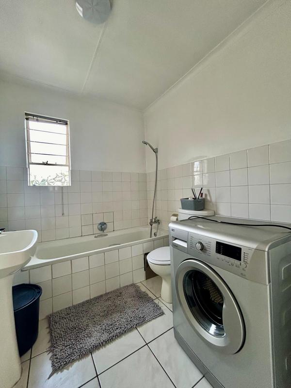 To Let 2 Bedroom Property for Rent in Morningside Gauteng