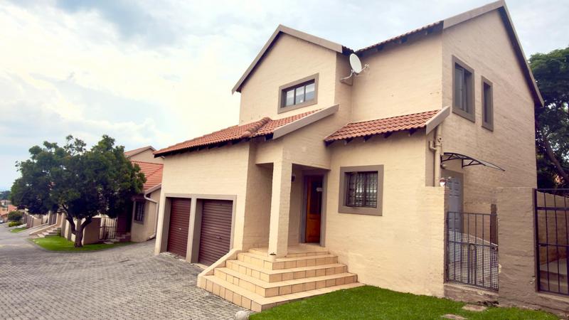 3 Bedroom Property for Sale in Halfway Gardens Gauteng