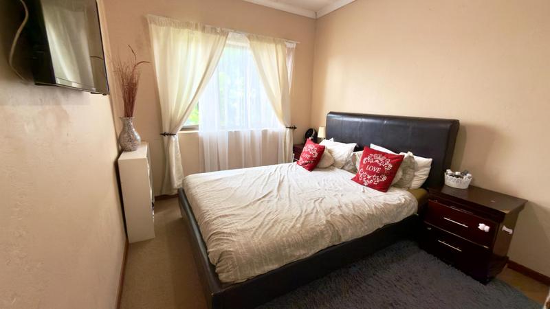 3 Bedroom Property for Sale in Halfway Gardens Gauteng