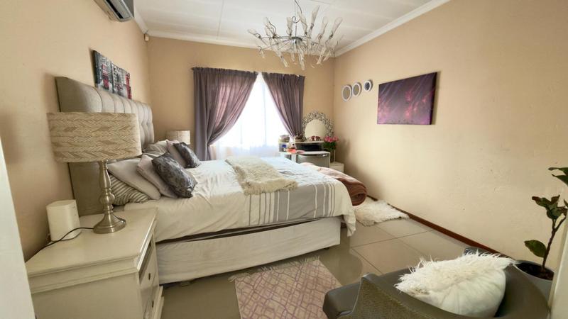 3 Bedroom Property for Sale in Halfway Gardens Gauteng