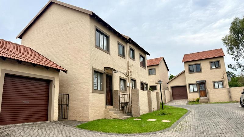 3 Bedroom Property for Sale in Halfway Gardens Gauteng