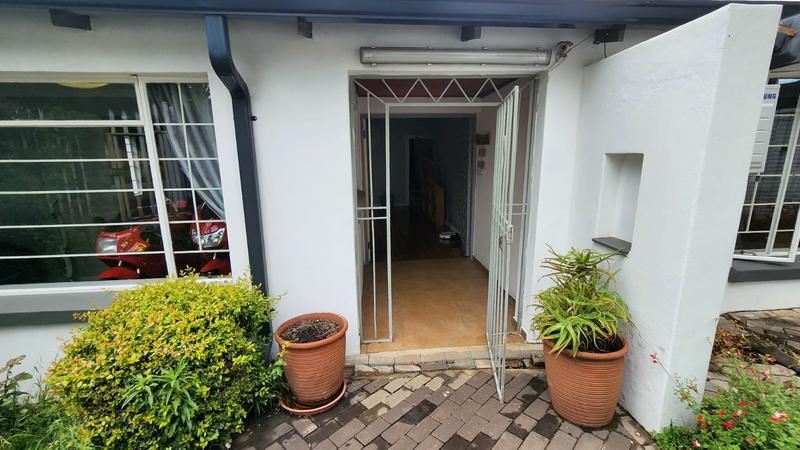 4 Bedroom Property for Sale in Discovery Gauteng
