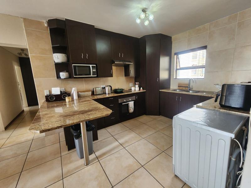 3 Bedroom Property for Sale in Noordheuwel Gauteng