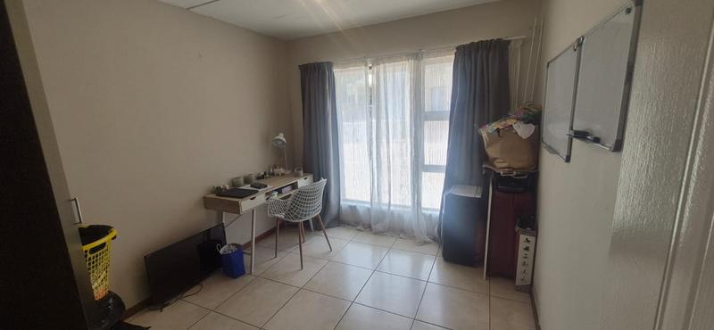 3 Bedroom Property for Sale in Noordheuwel Gauteng
