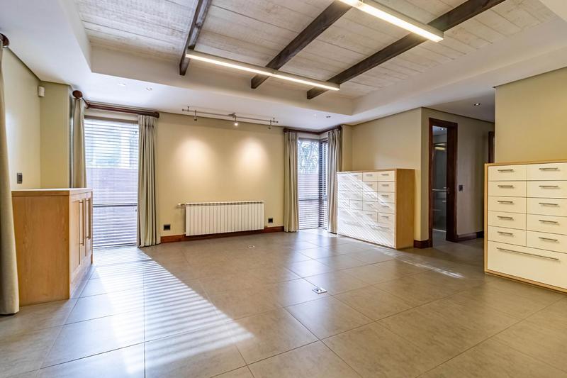 3 Bedroom Property for Sale in Bedfordview Gauteng