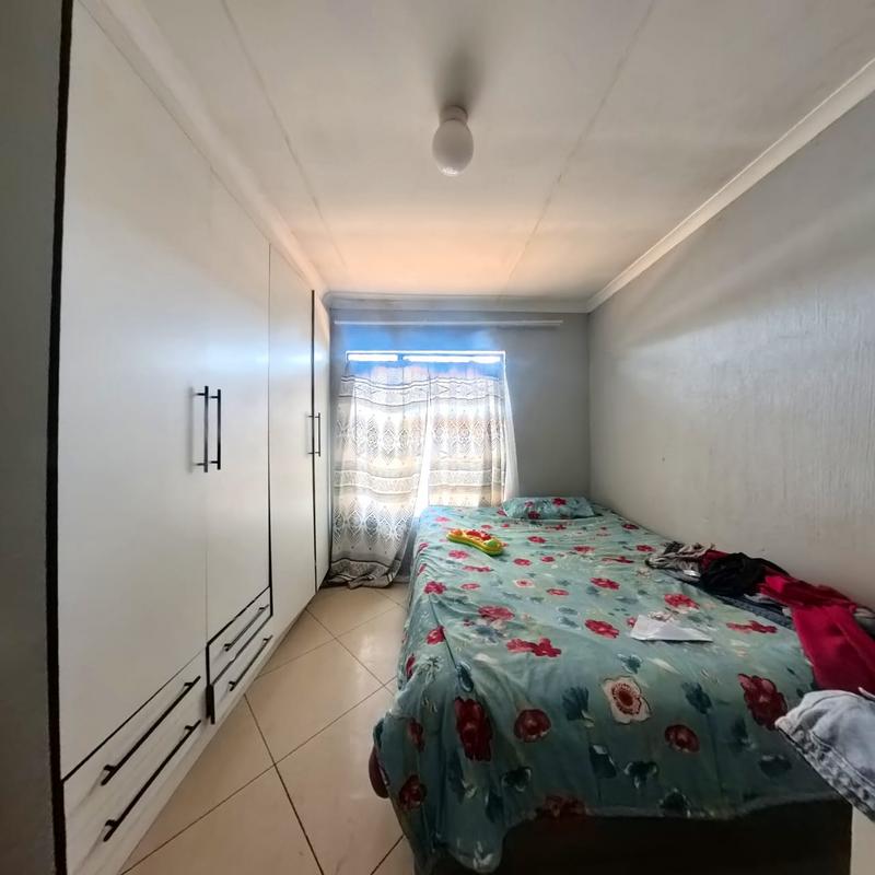 3 Bedroom Property for Sale in Clayville Gauteng