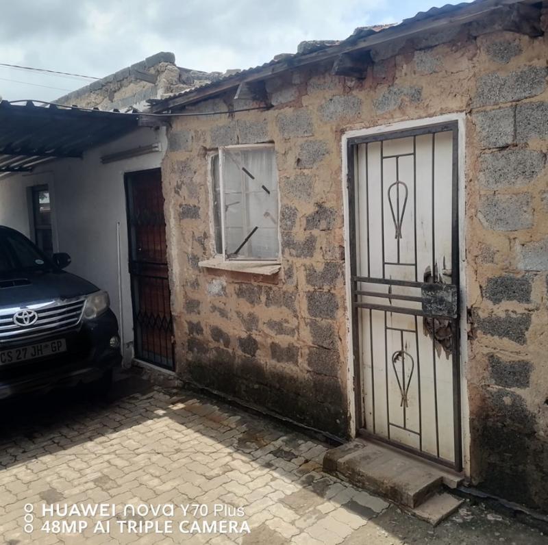 4 Bedroom Property for Sale in Tembisa Central Gauteng