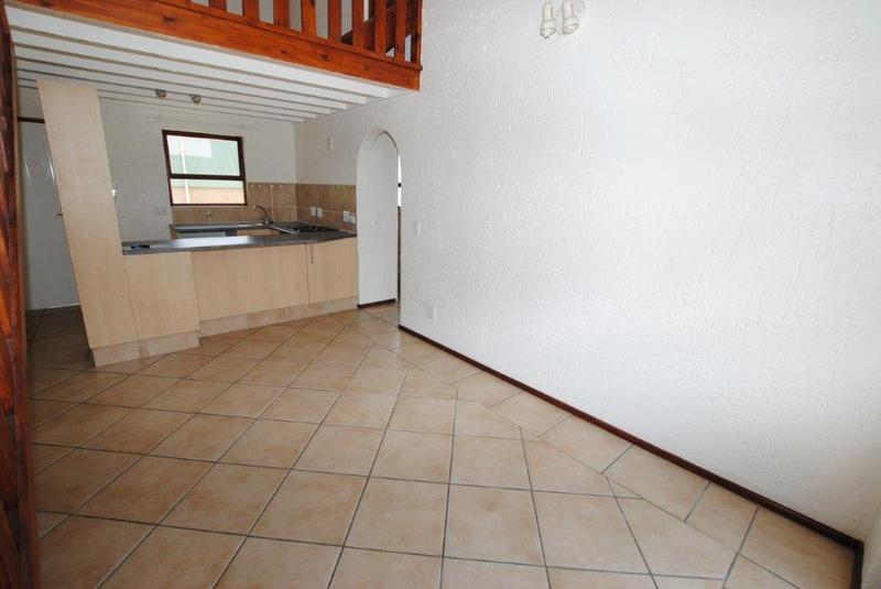 1 Bedroom Property for Sale in Lonehill Gauteng