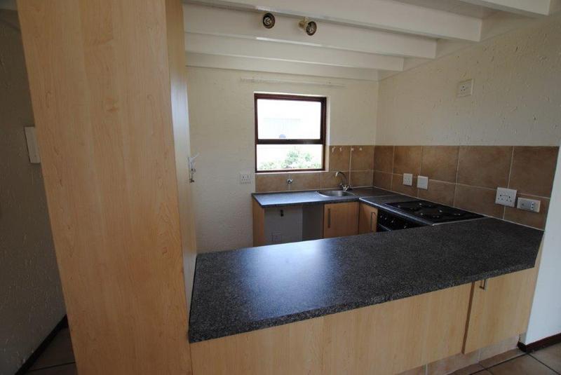 1 Bedroom Property for Sale in Lonehill Gauteng