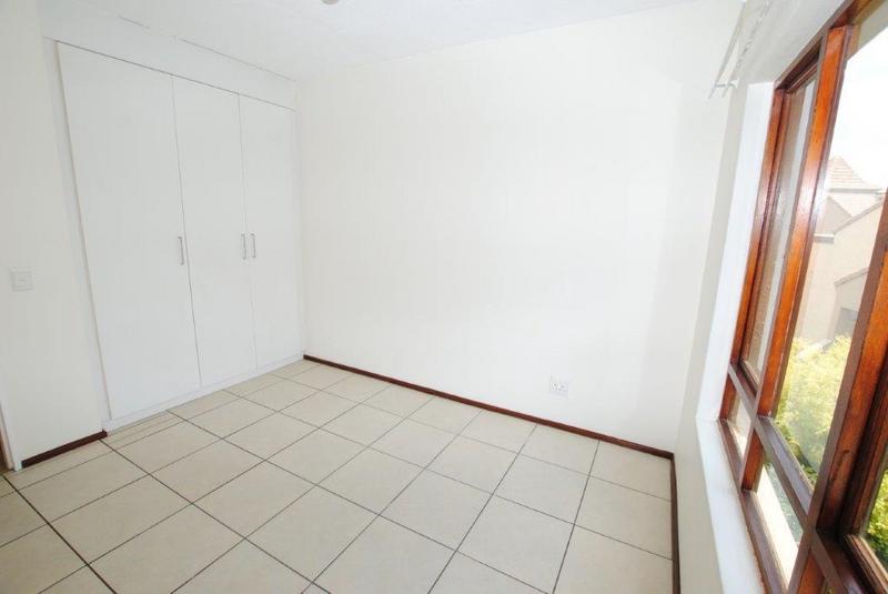 1 Bedroom Property for Sale in Lonehill Gauteng