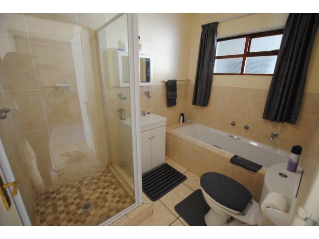 To Let 2 Bedroom Property for Rent in Paulshof Gauteng