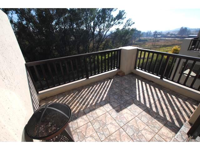 To Let 2 Bedroom Property for Rent in Paulshof Gauteng