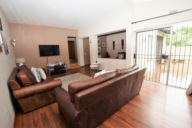 To Let 3 Bedroom Property for Rent in Rivonia Gauteng