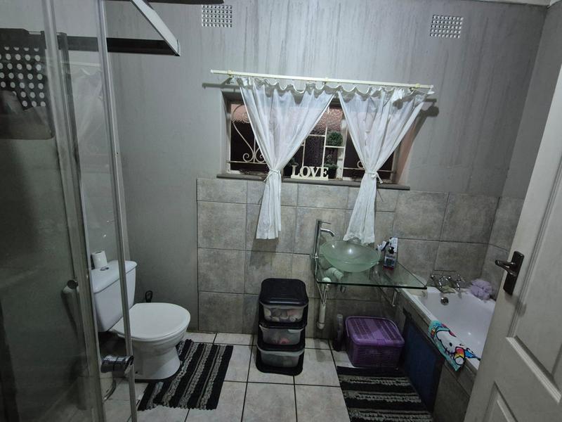 6 Bedroom Property for Sale in Elsburg Gauteng