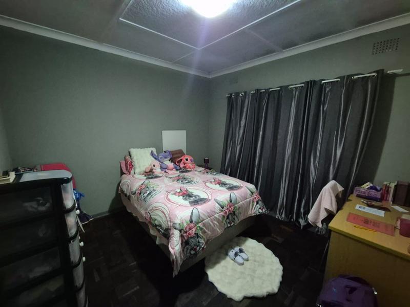 6 Bedroom Property for Sale in Elsburg Gauteng