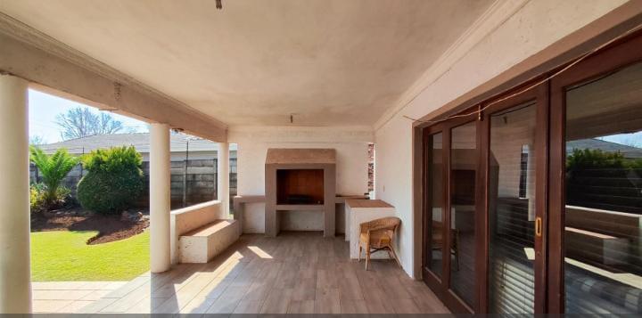 3 Bedroom Property for Sale in Elspark Gauteng