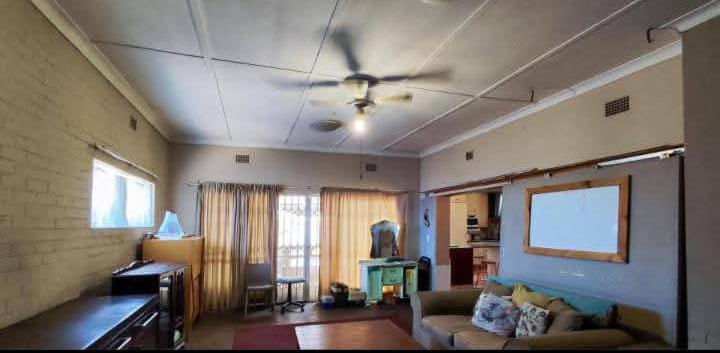 5 Bedroom Property for Sale in Lambton Gauteng