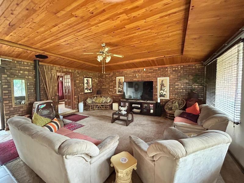 5 Bedroom Property for Sale in Nigel Gauteng