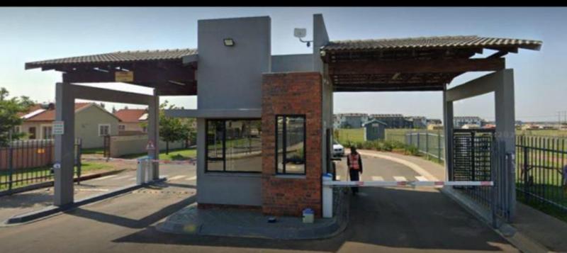 2 Bedroom Property for Sale in Selcourt Gauteng