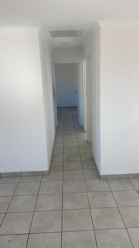 2 Bedroom Property for Sale in Selcourt Gauteng