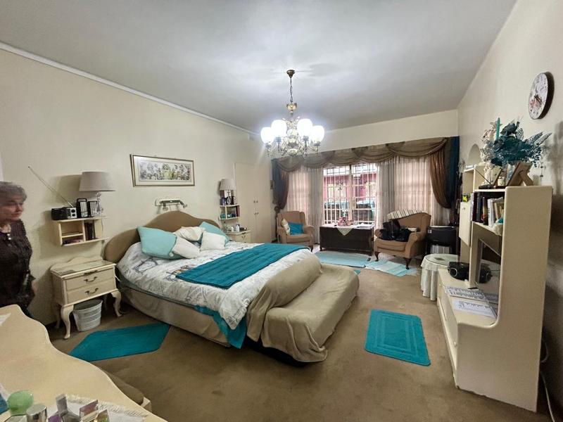 6 Bedroom Property for Sale in Selection Park Gauteng