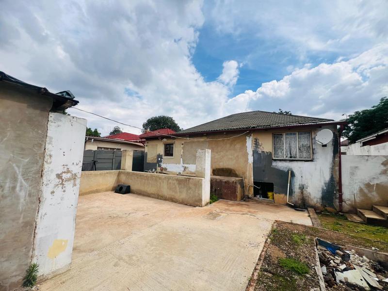 7 Bedroom Property for Sale in Kensington Gauteng