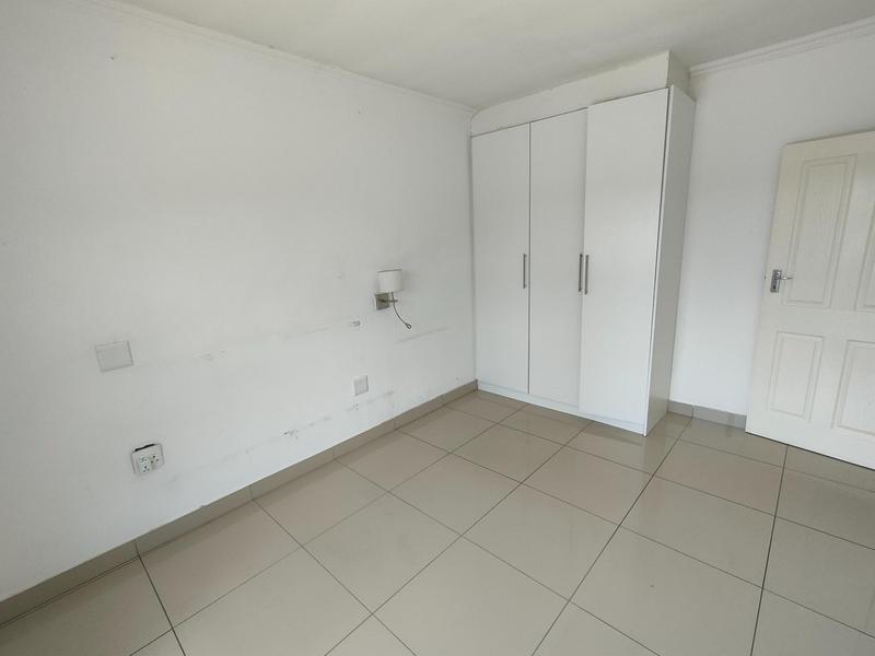 To Let 2 Bedroom Property for Rent in Thatchfield Gauteng