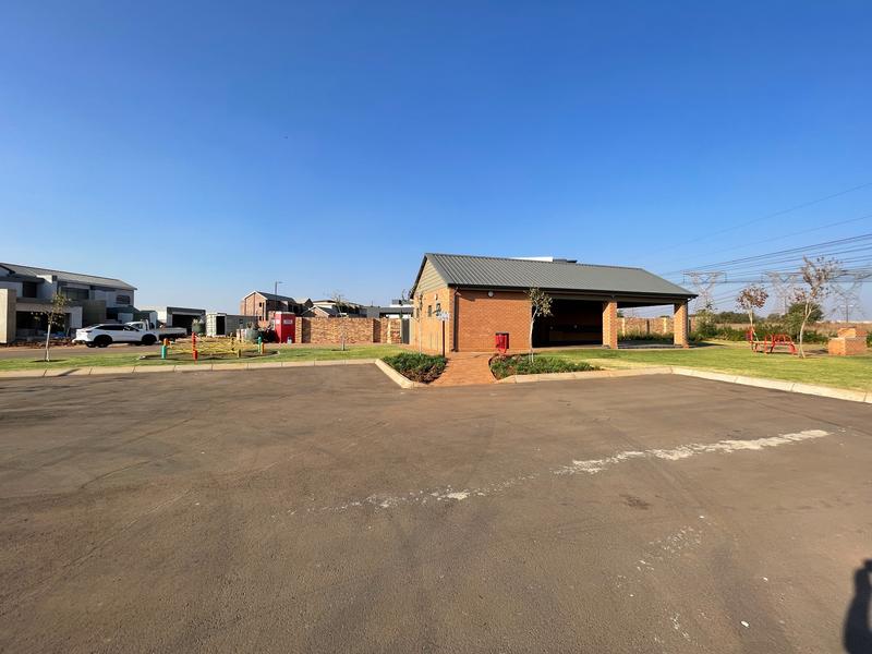 4 Bedroom Property for Sale in Midstream Heights Gauteng