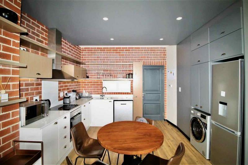 2 Bedroom Property for Sale in Rosebank Gauteng